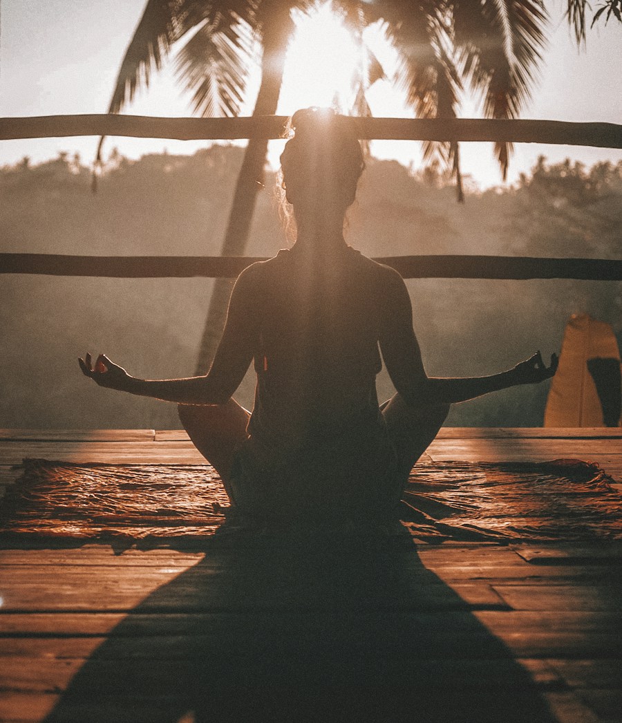 Sunlit morning meditation